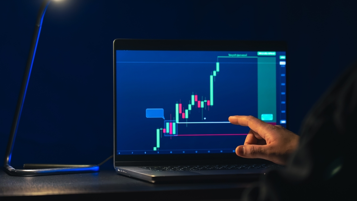 HCL Tech, Tech Mahindra, Coforge, Airtel: Top 4 stock ideas by Axis Securities