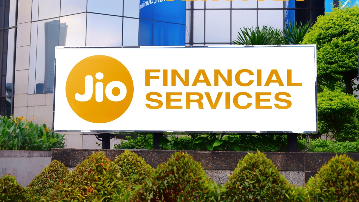 Jio Financial Services share price: Motilal Oswal initiates BUY coverage for Rs 320 target