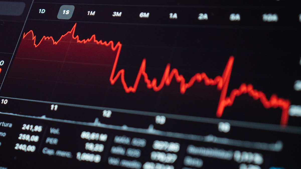 Sensex prediction for Monday: 73000 important support; can bulls fight back?